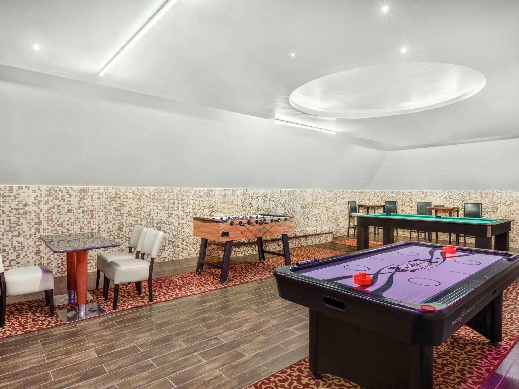 Mercure Szekesfehervar Magyar Kiraly Extérieur photo