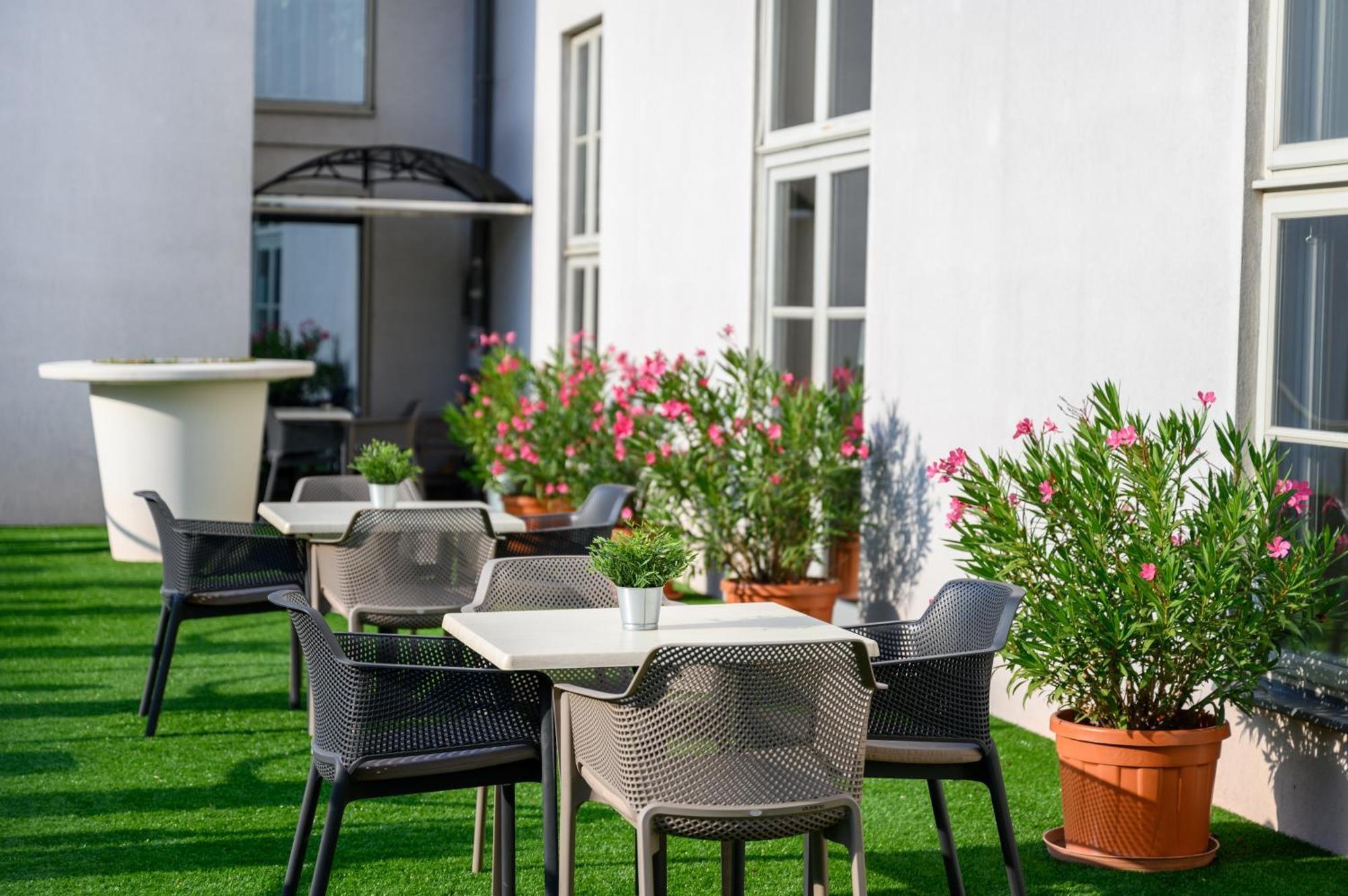 Mercure Szekesfehervar Magyar Kiraly Extérieur photo