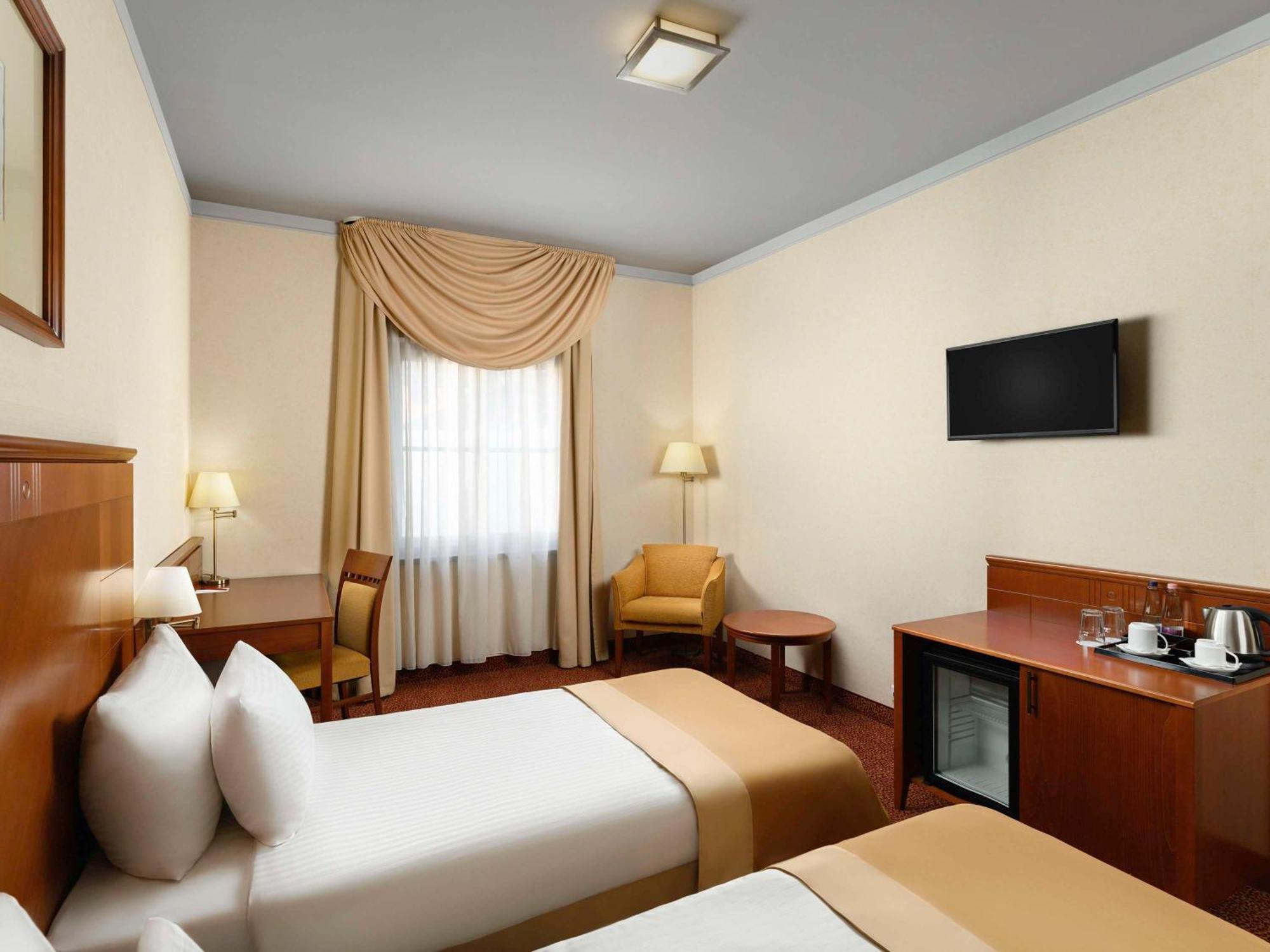 Mercure Szekesfehervar Magyar Kiraly Extérieur photo