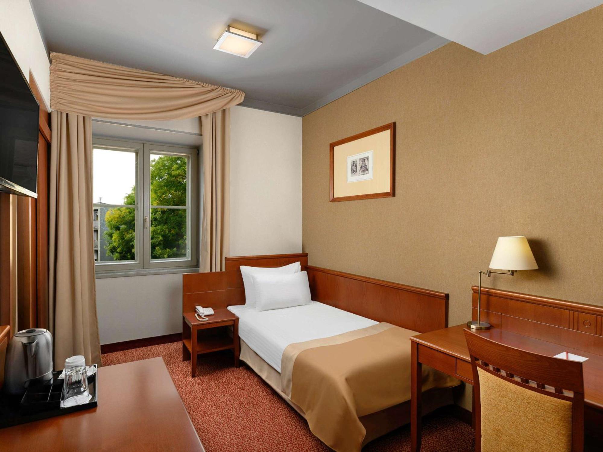 Mercure Szekesfehervar Magyar Kiraly Extérieur photo